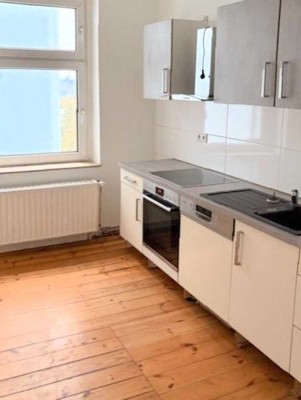 Attraktive 3-Zimmer-Wohnung mit EBK in Eberswalde - 75 m² im 3. OG mit Dielenboden & modernem Bad