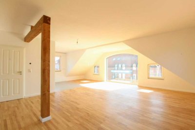 Provisionsfrei! Frisch sanierte und sofort bezugsfreie Wohnung in Hannover-Döhren