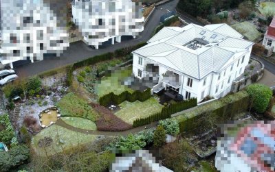 Juwel im Musikerviertel - luxuriöse Erdgeschosswohnung mit Garten in der bekannten Schumann-Villa