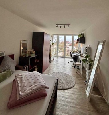 +++ Zwei-Zimmer-Studi-Apartment - WG-geeignet +++