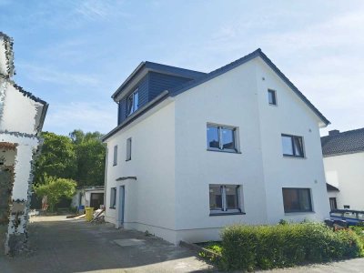 Doppelhaushälfte mit Potential in Kiel-Dietrichsdorf