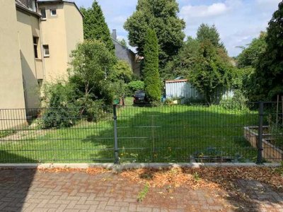 Frisch Renovierte EG WHG mit eigenem Garten und EBK