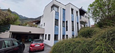 Großzügiges Wohnhaus zum Wohnen und arbeiten