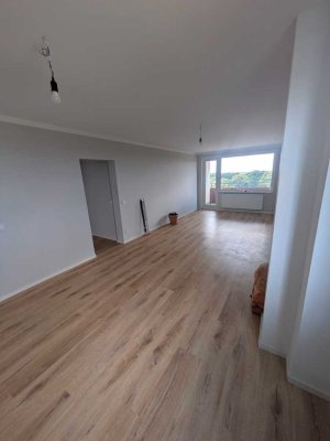 Elegante 4,5-Zimmer Wohnung mit Westbalkon und wunderschönem Ausblick