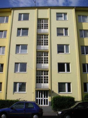 Helle und ruhige 3-Zimmer-Wohnung mit Einbauküche in der Südstadt