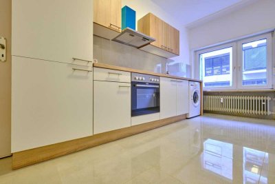 Große 1-Zi-WH mit separater Küche und Balkon - absolut zentral