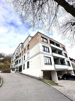 *Seniorenwohnung*  Moderne 2,5-Zimmer-Wohnung inkl. Loggia und  Stellplatz in Stuttgart-Hedelfingen