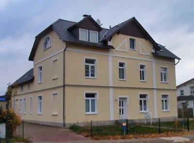 4 Zimmer mit Kamin frisch renoviert