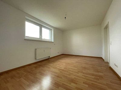 +++ Renovierte Unmöblierte Wohnung in Frankfurt am Main +++