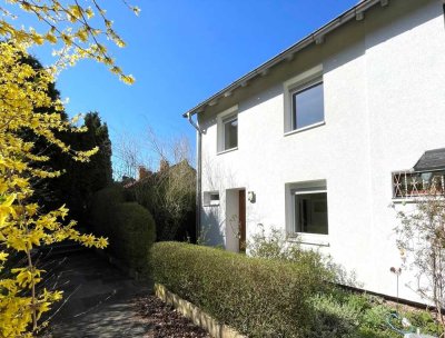 Gemütliches Reihenendhaus mit Garage und schönem Garten in guter Lage von Bovenden