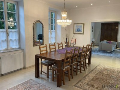 Repräsentative Stilvilla: 5 Zimmer, Garten, Terrasse - Ihr Traumhaus wartet!