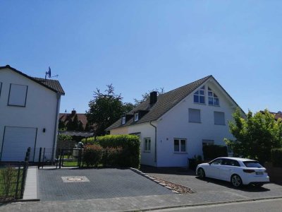 Attraktives 5-Zimmer-Haus zur Miete in Harxheim, Harxheim