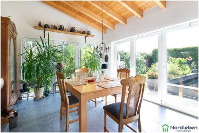 einzigartiges Wohndomizil mit der perfekten Gartenoase
+++ provisionsfrei für den Käufer +++