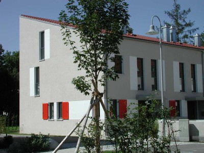 Reihenendhaus mit 5 Zimmer, Hobbyraum im Keller und Garten