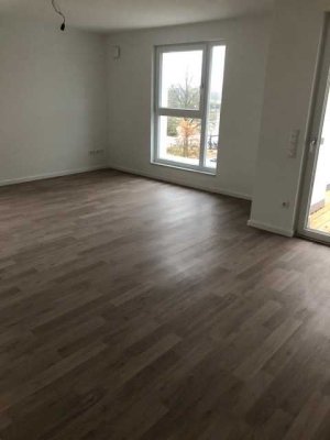 Mind. 3-Personen! - Schöne 3,5-Zimmer Wohnung mit Dachterrasseam Bahnhof in Klecken