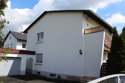 Freundliche 3-Zimmer-Wohnung mit Balkon und Einbauküche in Heuchelheim