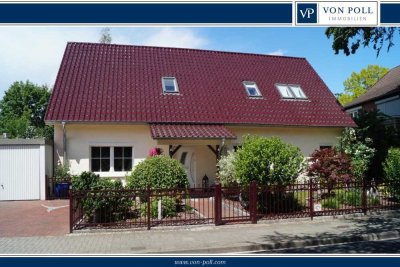 Modernisiertes Zweifamilienhaus mit Charme & Potenzial – Perfekt für Generationenwohnen