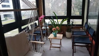Möbliert 4,5-Zimmer Wohnung mit Balkon in Maichingen, Sindelfingen.