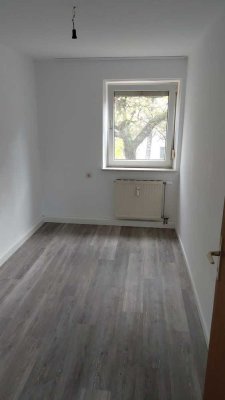 Helle 2-Zimmer-Wohnung im 1. OG in Augsburg-Bärenkeller