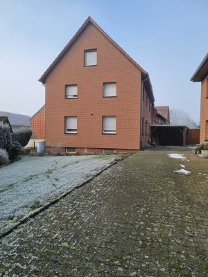 Geräumiges Einfamilienhaus in Groß Dahlum mit schönem Garten - mit Option auf Kauf des Nachbarhauses