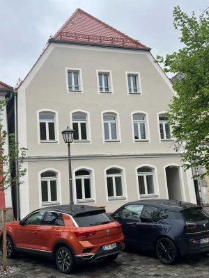 Exkl. Atelier-Wohnung im Herzen der Altstadt