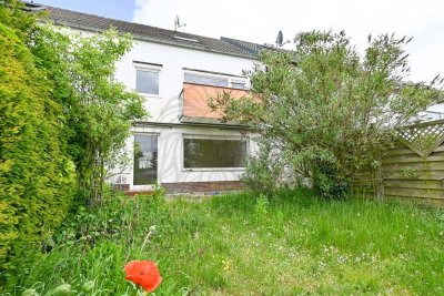 Wiesbaden: Reihenmittelhaus in ruhiger Lage von Delkenheim!