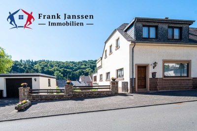 Doppelhaushälfte mit Garage und Werkstatt in Malberg - Terrasse, Garten mit Fischteich, Dachterrasse