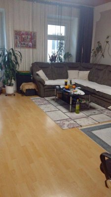 Renditestark &amp; unbefristet vermietet – Charmante Altbauwohnung in Ruhelage