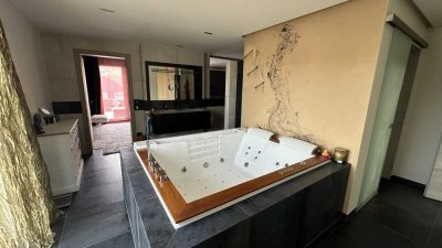 PROVISIONSFREI. Luxuriöses 4-Zimmer Penthouse mit 264 m² im Zentrum von Gerlingen