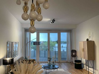 Moderne 2-Zimmer-Penthousewohnung mit Einbauküche in der Stadtoase!