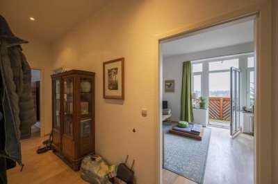 Helle 2-Zimmer-Wohnung mit Balkon in Dresden Loschwitz-Wachwitz