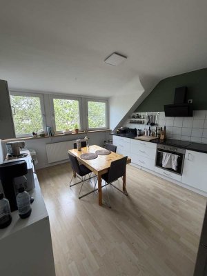 großzügige Wohnung in D´dorf Pempelfort