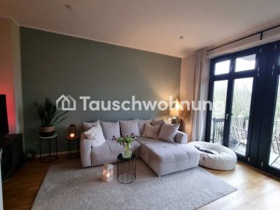 Tauschwohnung: Wunderschöne Penthouse Wohnung drei Zimmer gegen kleiner