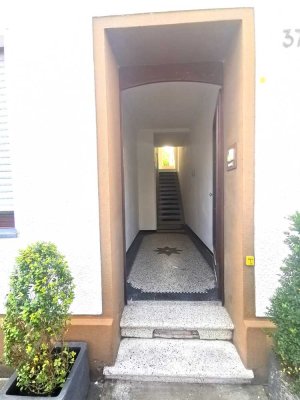 Altbau 3-Zimmer-Maisonette-Wohnung in köln Westhoven