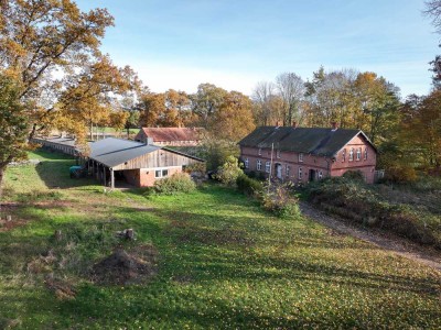 Historischer Charme in ruhiger Lage. Für Tierhalter reizvoll!
