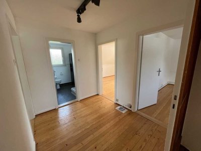 WG Neugründung: 2-Zimmerwohnung nahe Bahnhof