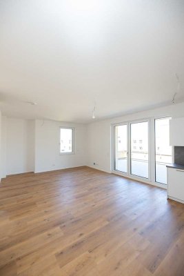 Exklusive Penthouse-Wohnung mit Einbauküche und großzügiger Dachterrasse