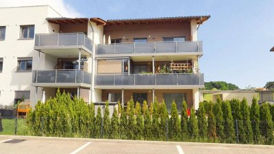 Exklusive voll möblierte Gartenwohnung mit Whirlpool, Terrasse &amp; Nähe zu Salzburg zur Miete