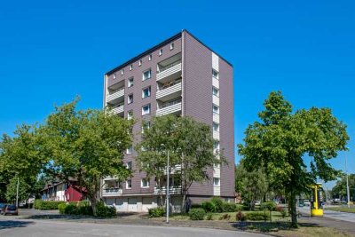 2 Zimmer, Laminat, neues Badezimmer und Balkon, was will man mehr!