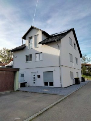 Neuwertige Doppelhaushälfte mit 4 Zimmern in Wangen im Allgäu