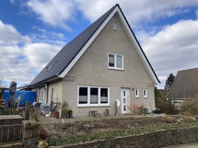 Kernsaniertes Mehrfamilienhaus mit 4 Wohneinheiten in attraktiver Lage