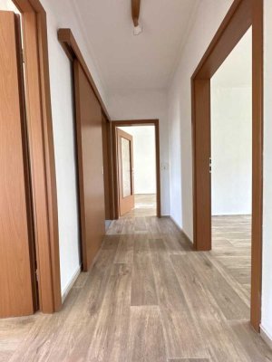 3-Raum Wohnung in der 1. Etage!