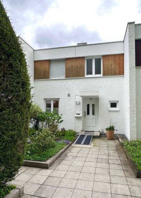 **Sonniger Garten - lichtdurchflutetes Haus - kein Sanierungsstau!!**