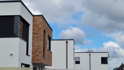 Bauhaus - Doppelhaushälte - Neubau in St. Tönis 2025