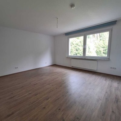 Erstbezug nach Kernsanierung im 3. OG mit Balkon in Elberfeld