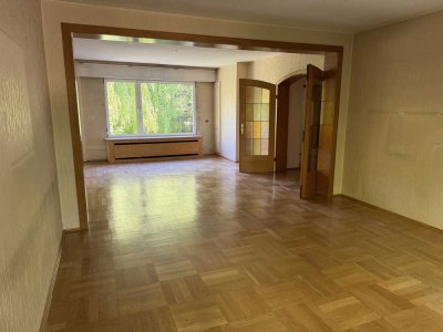 Großzügige 4,5-Zimmer-Wohnung mit Balkon in ruhiger Lage