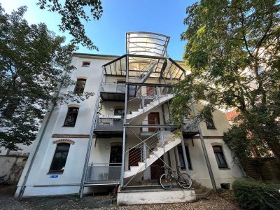 Idyllische 2-Zimmer-Wohnung am Clara-Zetkin-Park