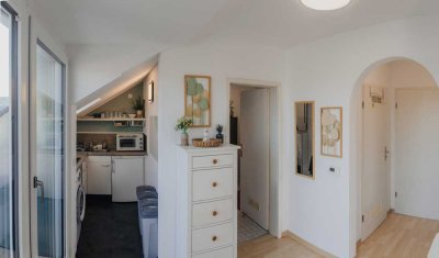 Modernes Apartment in Top-Lage mit Balkon (voll möbiliert)