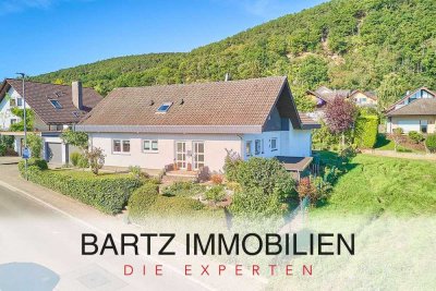 Ihr neues Zuhause mit Sauna und parkähnlichem Garten - Zeitlose Architektur trifft Wohlfühlambiente