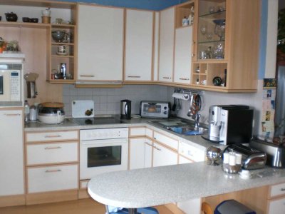 Exklusive 3,5-Zimmer-Dachgeschosswohnung in Erlangen – flexibel möblierbar und hochwertig ausgestatt